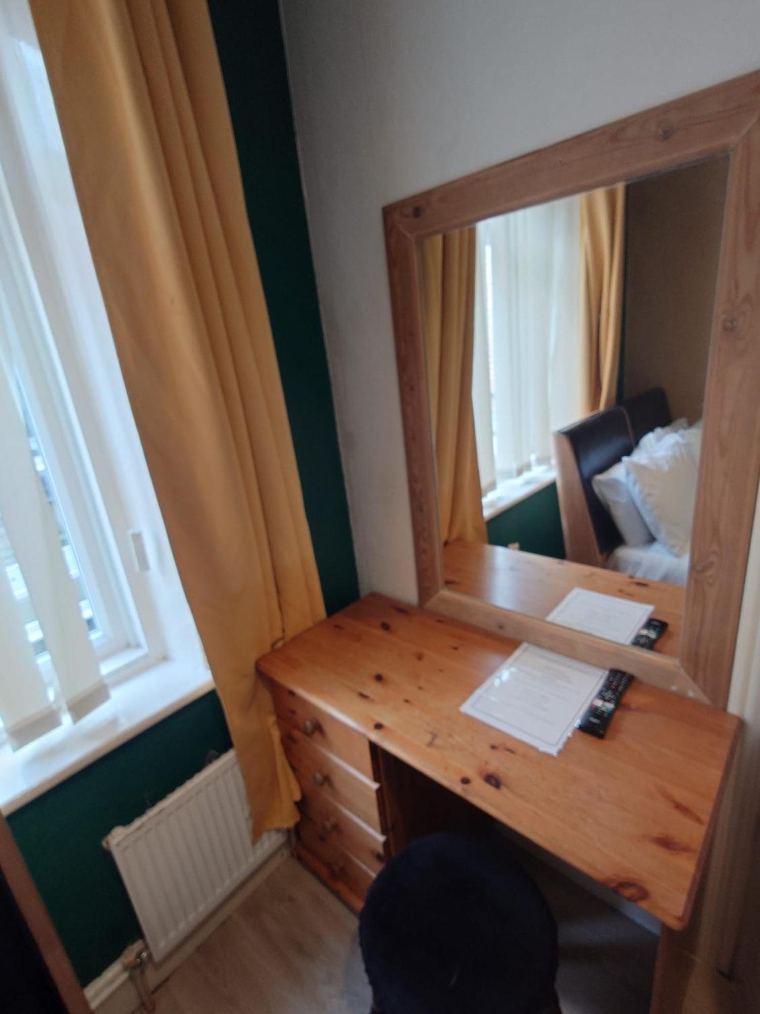 בלקפול Harriette'S Guest House מראה חיצוני תמונה